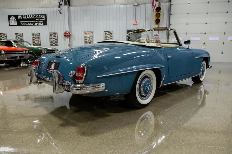  Mercedes-Benz 190 SL (Bm.121.042) 1962 года  (фото 31 из 175)